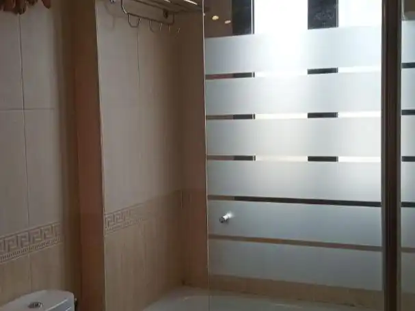 Flat for rent in Misioneras Concepcionistas, 5, La Reconquista - El Rosario Bathroom of Flat for rent in Algeciras with Air Conditioner, Heating and Parquet flooring