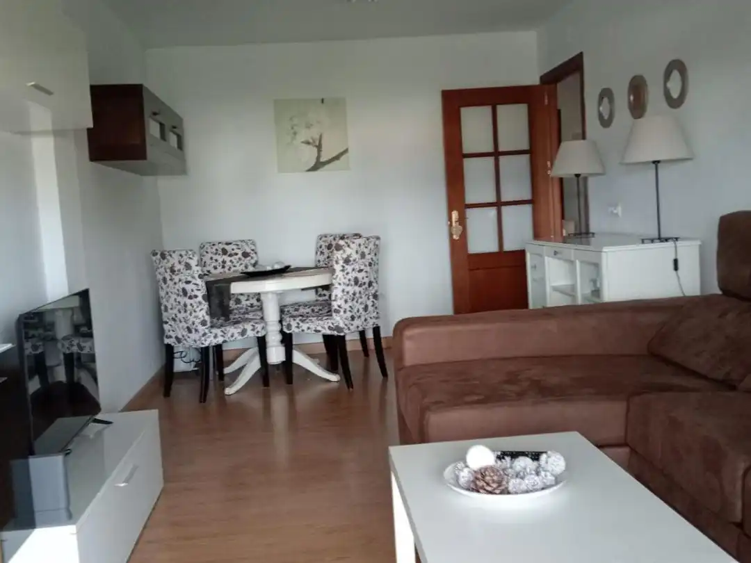 Flat for rent in Misioneras Concepcionistas, 5, La Reconquista - El Rosario Living room of Flat for rent in Algeciras with Air Conditioner, Heating and Parquet flooring