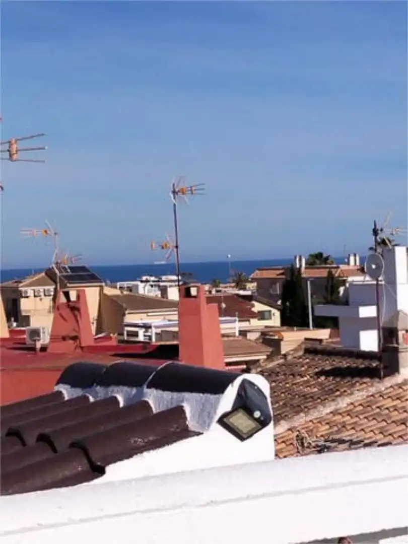 Außenansicht von Wohnungen zum Verkauf in Torrevieja mit Terrasse