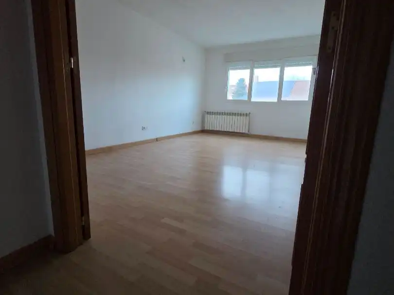 Piso en venta en Calle José Luis Sampedro, 10, Rivas Futura