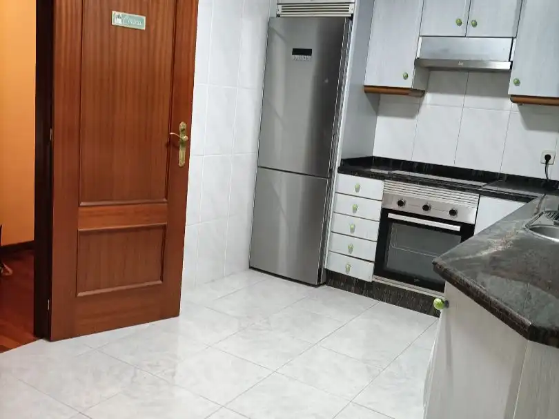 Wohnung zur Miete in Rúa Eduardo Pondal, 64b, Zona Fernández Ladreda Küche von Wohnung zur Miete in Pontevedra Capital