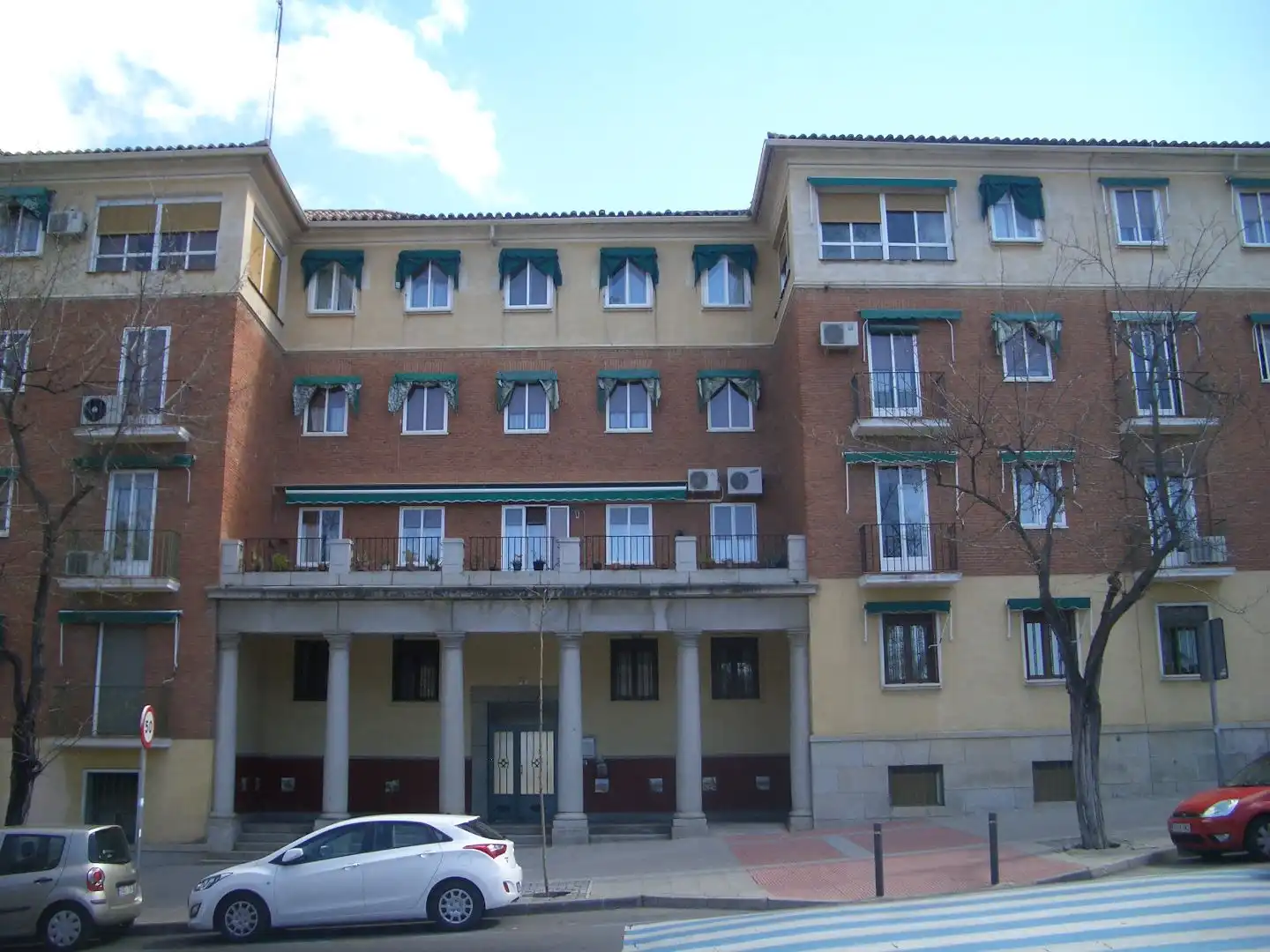 Room in Avenida de la Reconquista, 2, La Reconquista Exterior view of Flat for share in Toledo with Heating, Parquet flooring and Furnished