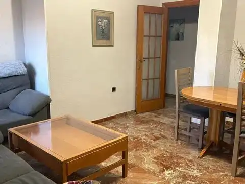 Pis de lloguer a Arabial, 5, Fígares Pis de lloguer a Arabial, 5, Fígares