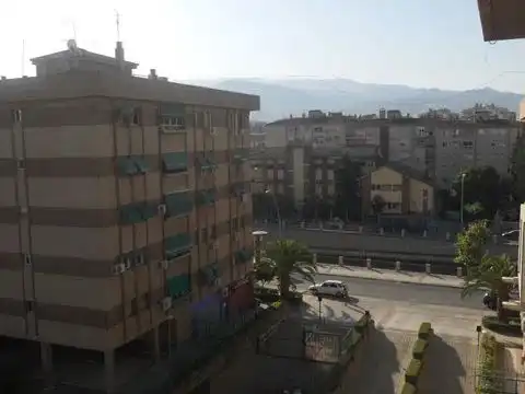 Pis de lloguer a Arabial, 5, Fígares Pis de lloguer a Arabial, 5, Fígares