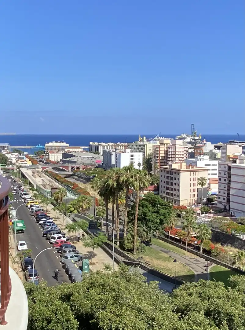 Attic for rent in Calle Viera y Clavijo, 35, Duggi - Rambla - Los Hoteles Exterior view of Attic for rent in Santa Cruz de Tenerife with Terrace, Furnished and Balcony