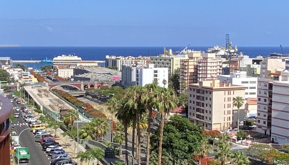 Attic for rent in Calle Viera y Clavijo, 35, Duggi - Rambla - Los Hoteles, Santa Cruz de Tenerife Capital - image 1 Photo 1 of Attic for rent in Calle Viera y Clavijo, 35, Duggi - Rambla - Los Hoteles, Santa Cruz de Tenerife Capital