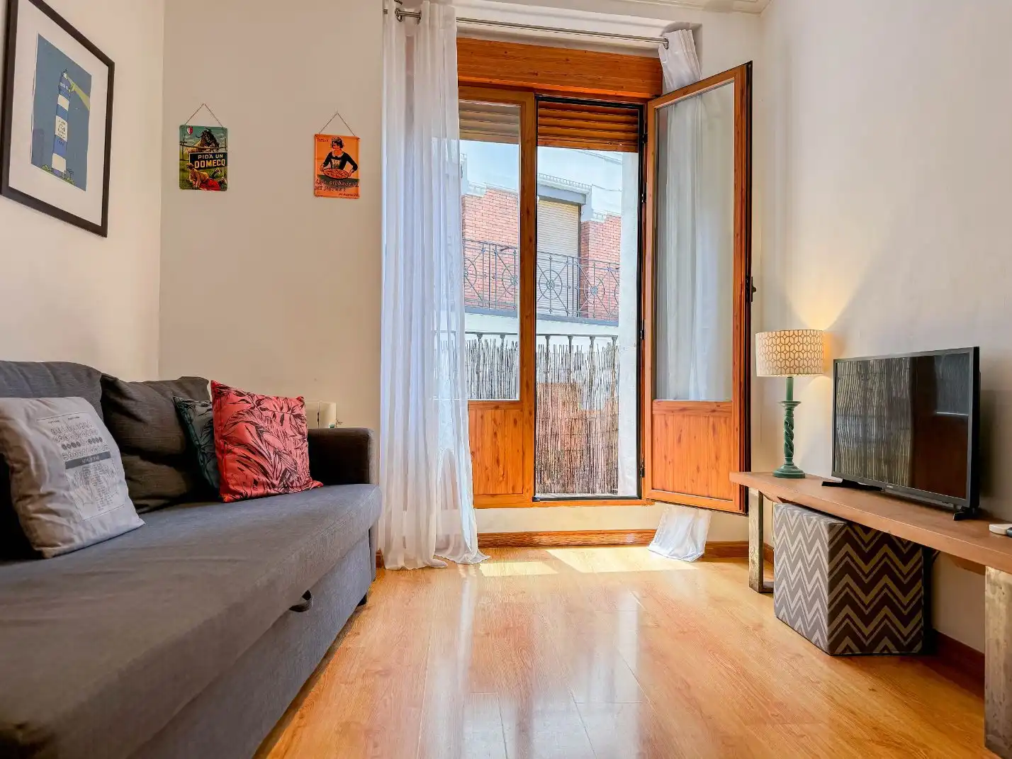 Flat for rent in Calle de Latoneros, 10, Sol Balcony of Flat for rent in Madrid Capital with Air Conditioner and Balcony