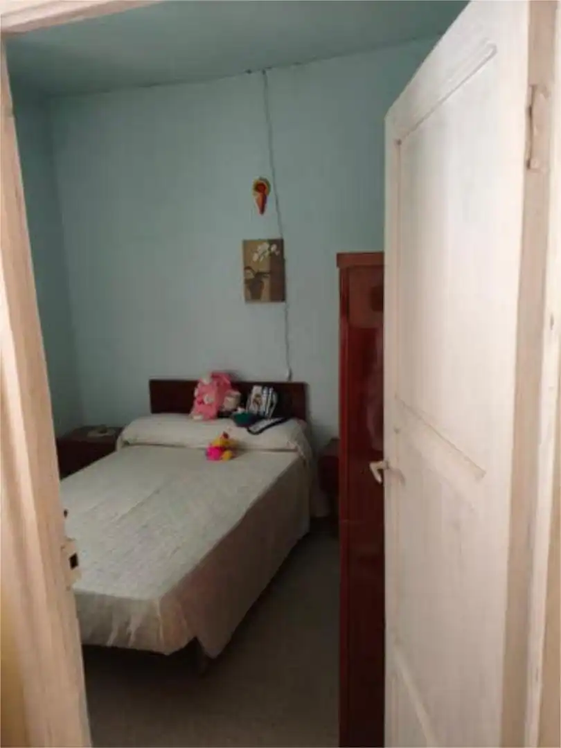 Casa o xalet en venda a Cabañas Raras Dormitori de Casa o xalet en venda en Cabañas Raras