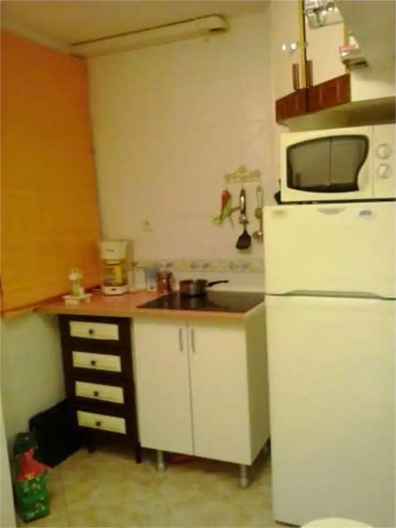 Apartament de lloguer a Velilla - Velilla Taramay Cuina de Apartament de lloguer en Almuñécar amb Jardí privat, Terrassa i Piscina