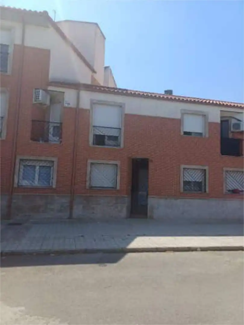 Exterior view of Flat for rent in Manzanares