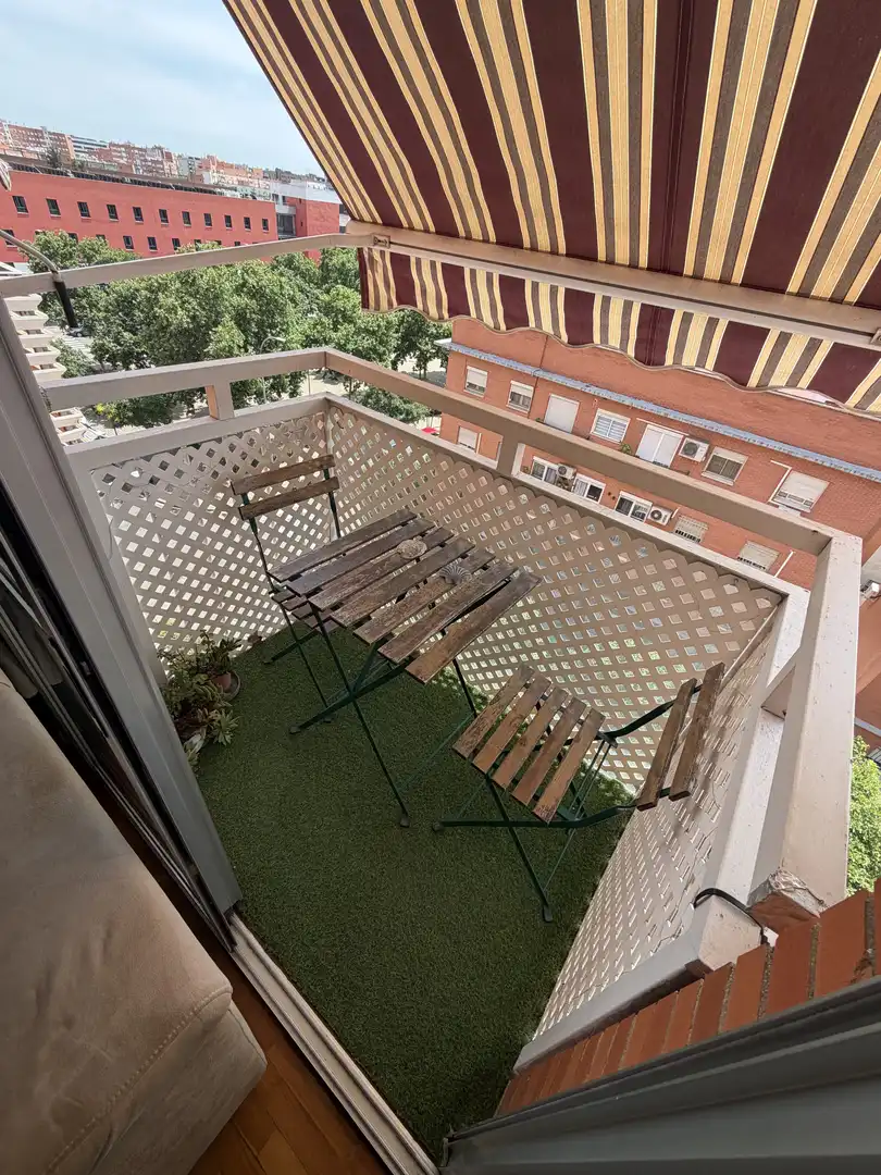Flat for sale in Calle María Fulmen, 1, Parque Alcosa Balcony of Flat for sale in Sevilla with Air Conditioner, Heating and Private garden