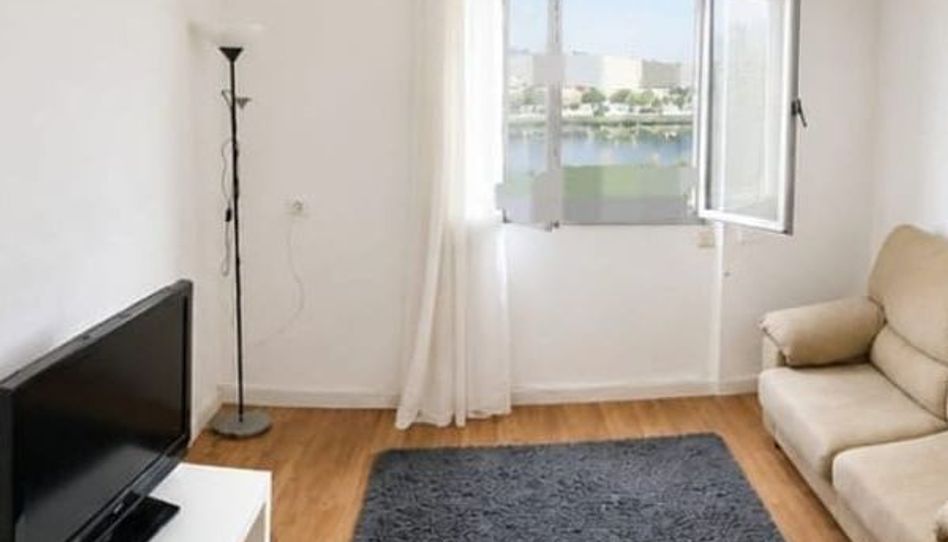 Piso de alquiler en Calle San Nicolás, 50, Centro, Miranda de Ebro - imagen 1 Foto 1 de Piso de alquiler en Calle San Nicolás, 50, Centro, Miranda de Ebro