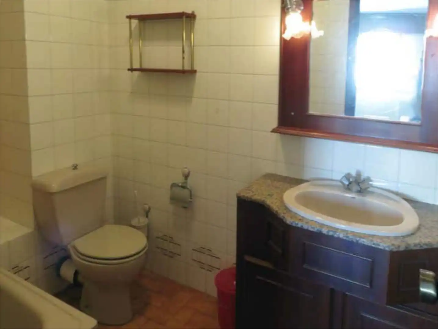 Flat for rent in Agra del Orzán - Ventorrillo Bathroom of Flat for rent in A Coruña Capital