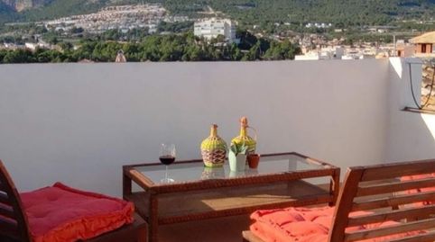 Foto 3 de Casa adosada en venta en Plaça Pintor Gines, 7, Casco urbano, Polop