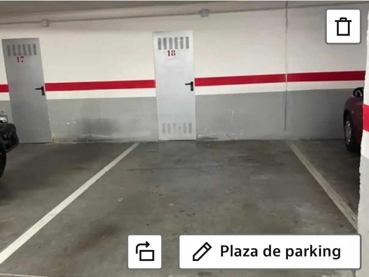 Aparcament de Àtic en venda en Ávila Capital amb Terrassa