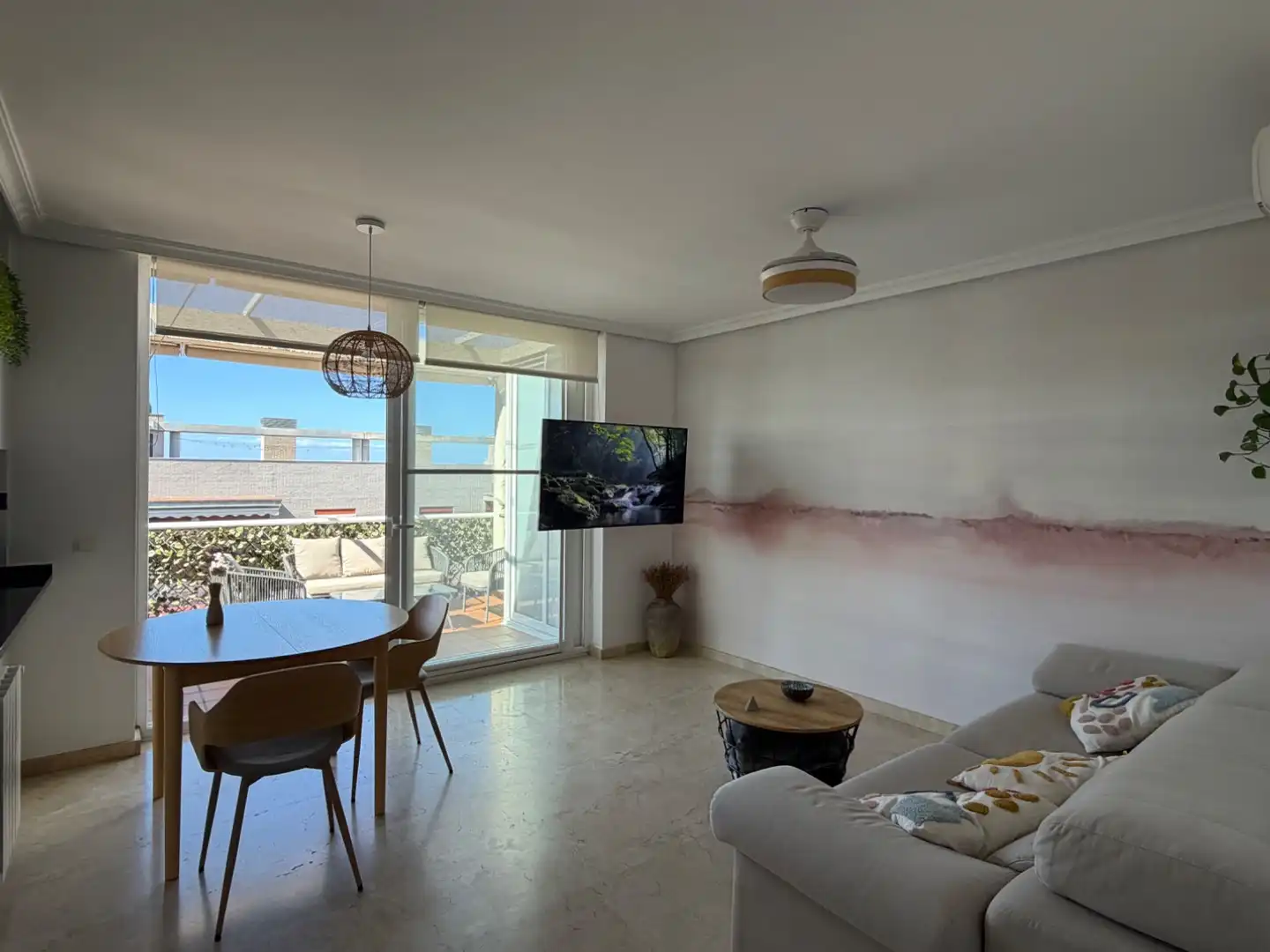 Sala d'estar de Àtic en venda en Maó - Mahón amb Aire condicionat i Terrassa
