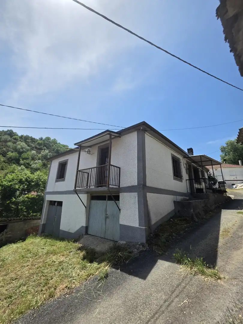 Vista exterior de Finca rústica en venta en Riós con Parquet, Terraza y Trastero