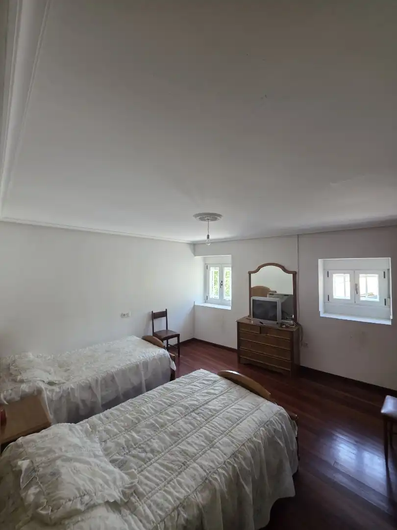 Habitación de Finca rústica en venta en Riós con Parquet, Terraza y Trastero