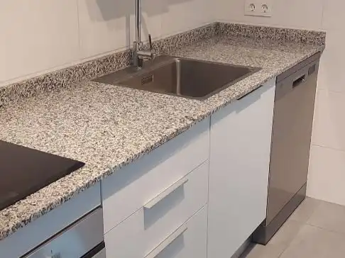 Ático de alquiler en Calle Pilar Bardem, 12, Sierra de Estepona - Avda. de Andalucía Ático de alquiler en Calle Pilar Bardem, 12, Sierra de Estepona - Avda. de Andalucía