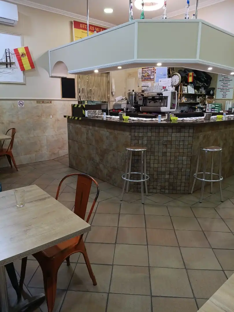 Local en venta en Avenida Granada, 15, Puente Mayorga - Campamento Local en venta en San Roque con Aire acondicionado