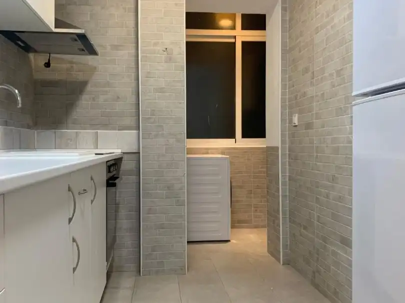 Baño de Piso de alquiler en Málaga con Terraza y Amueblado