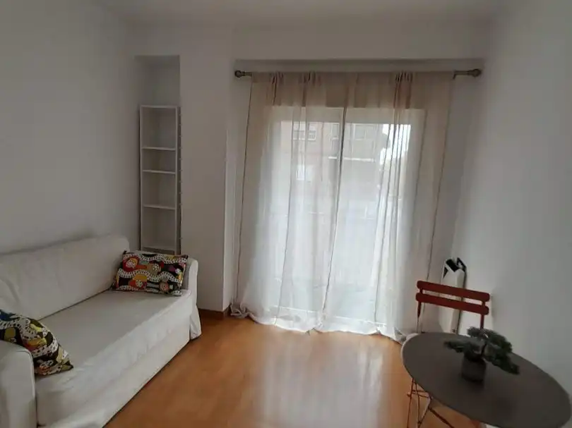 Wohnung zur Miete in Calle Esturión, 3, Angustias - Chana - Encina Wohnzimmer von Wohnung zur Miete in Granada Capital mit Klimaanlage und Balkon