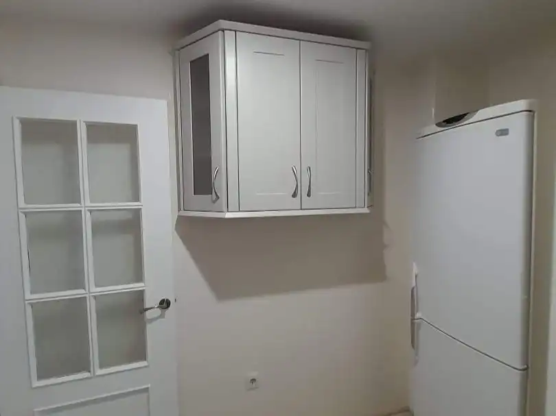 Wohnung zur Miete in Calle Esturión, 3, Angustias - Chana - Encina Küche von Wohnung zur Miete in Granada Capital mit Klimaanlage und Balkon