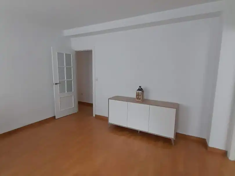 Wohnung zur Miete in Calle Esturión, 3, Angustias - Chana - Encina Wohnzimmer von Wohnung zur Miete in Granada Capital mit Klimaanlage und Balkon