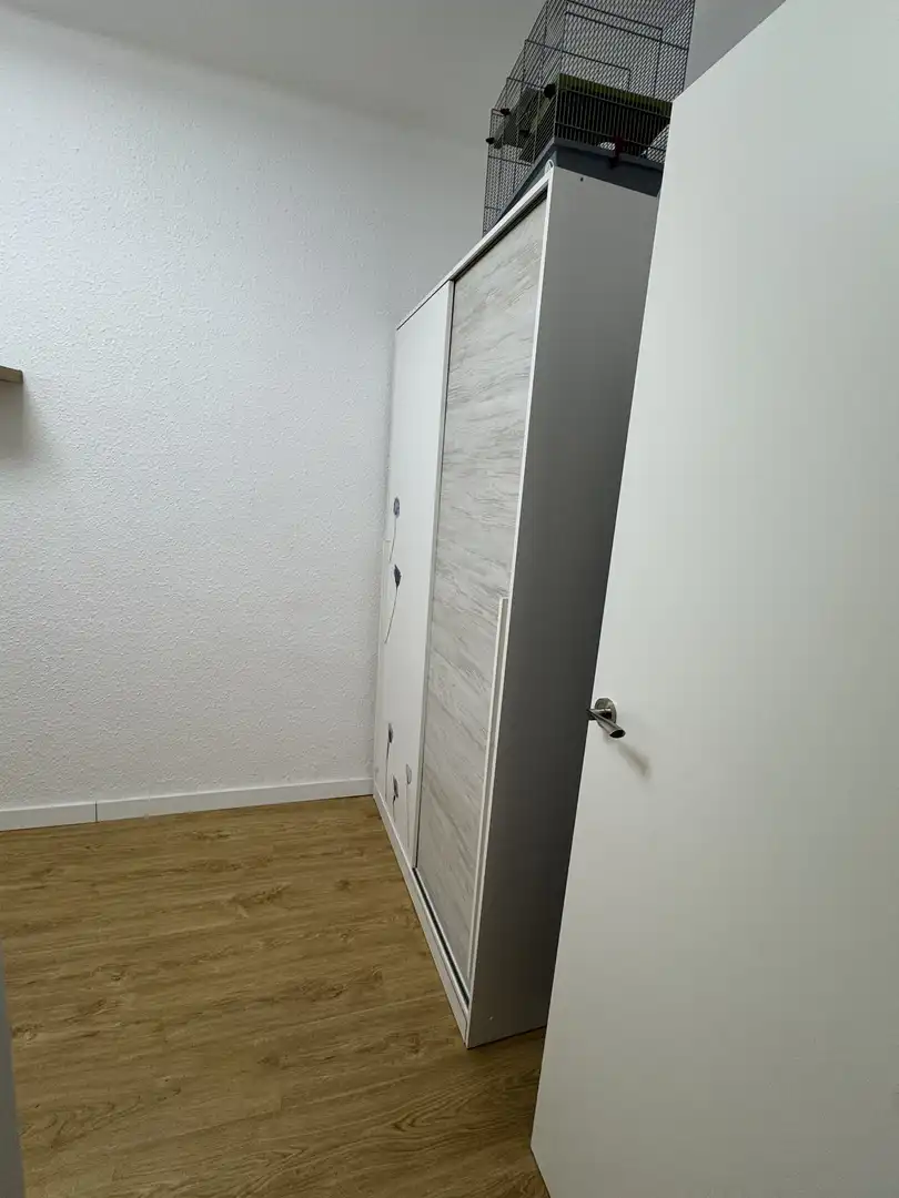 Flat for sale in Carrer de Llinars, 38, La Gavarra Bedroom of Flat for sale in Cornellà de Llobregat with Balcony