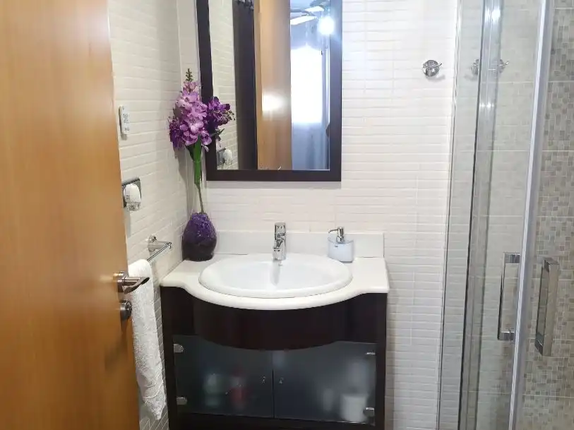 Piso de alquiler en Avinguda de Tudela, 49, Plaça Catalunya Baño de Piso de alquiler en Manresa con Aire acondicionado, Calefacción y Amueblado
