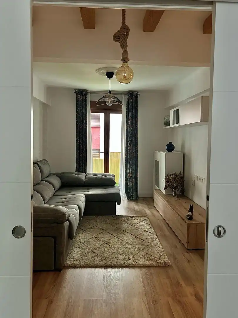 Piso en venta en Uribarri C Zeharkalea, 10, Barrio de Uribarri Sala de estar de Piso en venta en Bilbao con Terraza y Balcón
