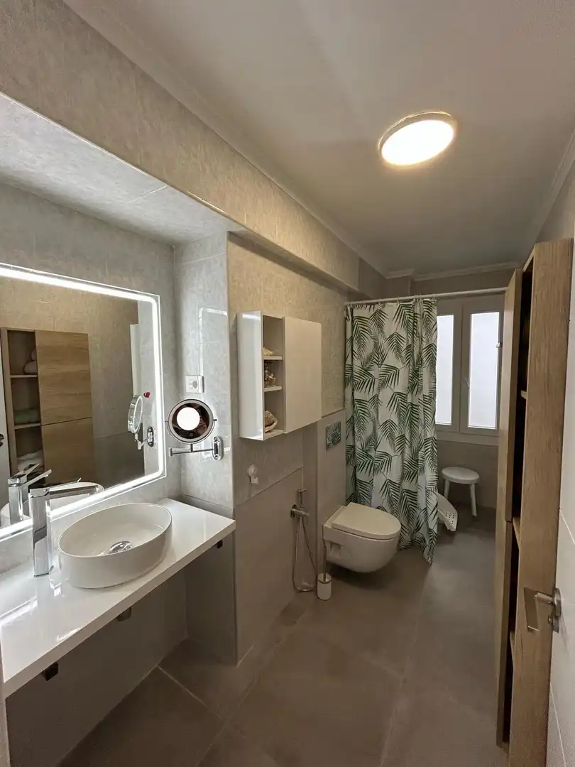 Piso en venta en Uribarri C Zeharkalea, 10, Barrio de Uribarri Baño de Piso en venta en Bilbao con Terraza y Balcón