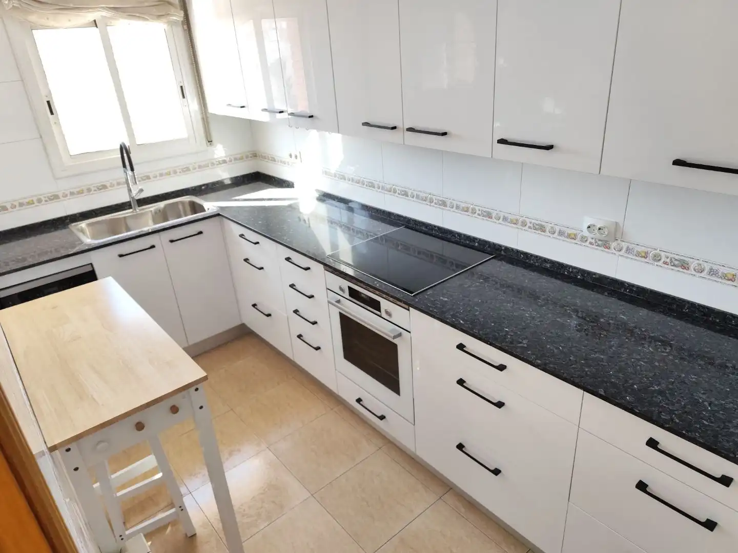 Dúplex en venda a Carrer de Covadonga, 495, Centre - Sant Oleguer Cuina de Dúplex en venda en Sabadell amb Aire condicionat, Terrassa i Balcó