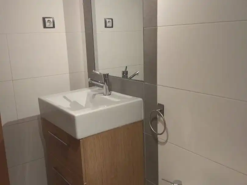 Piso de alquiler en Calle Lili Álvarez, 29, Hospital