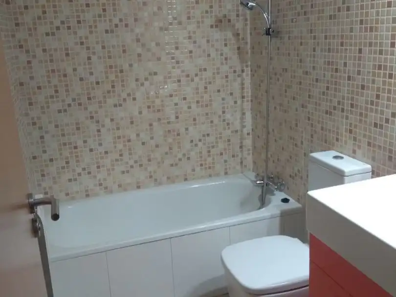 Piso de alquiler en Calle Lili Álvarez, 29, Hospital