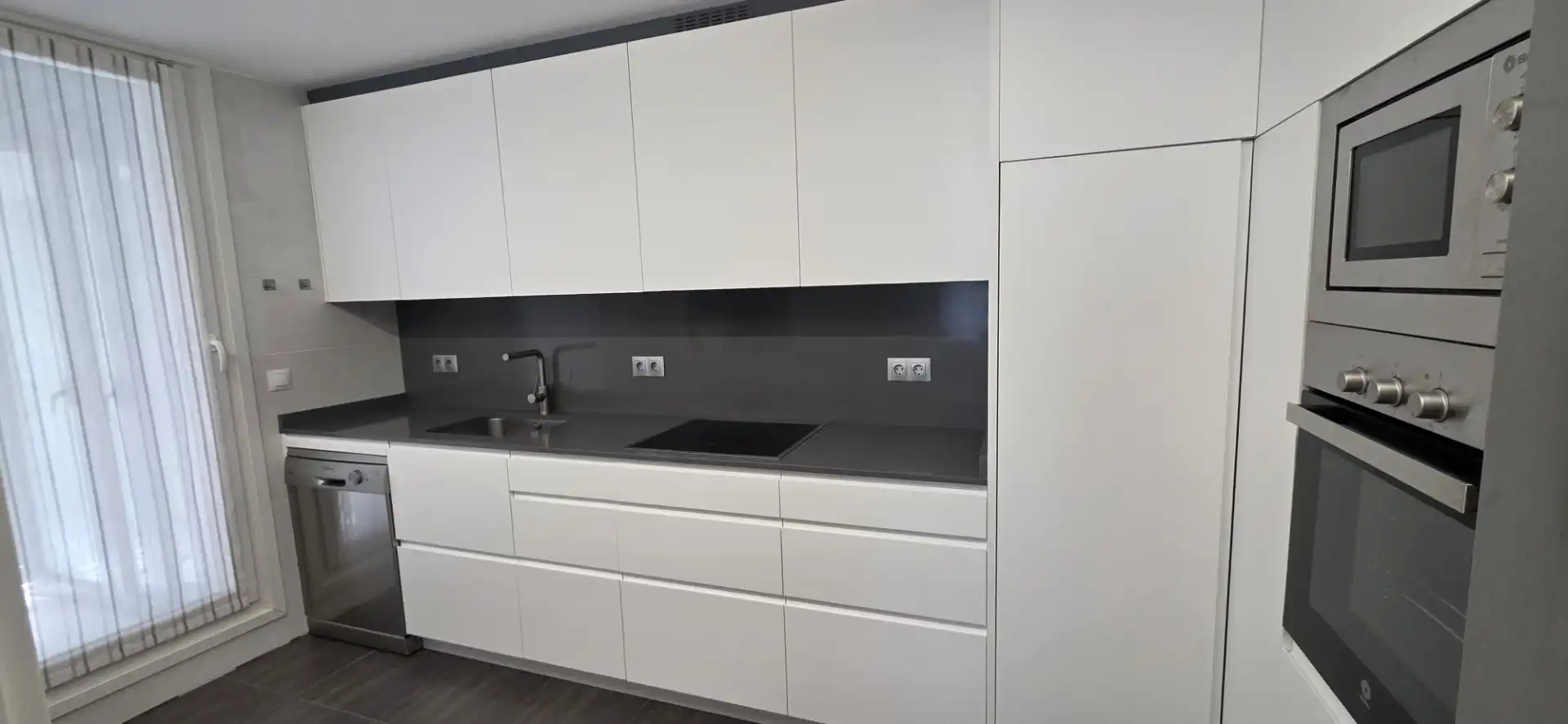 Kitchen of Flat for rent in Urduliz  with Heating, Parquet flooring and Storage room