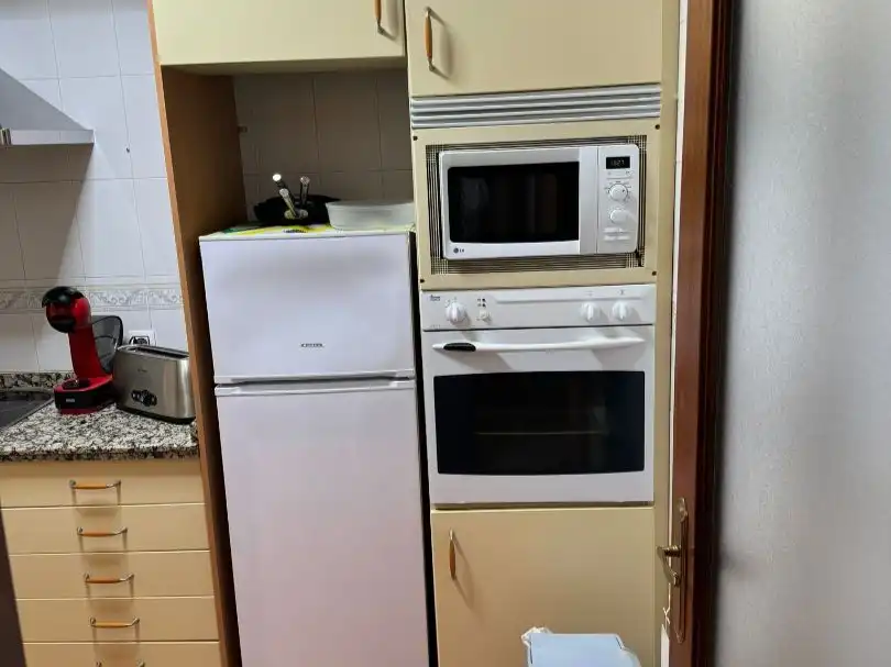 Küche von Wohnung zur Miete in Cáceres Capital mit Klimaanlage und Terrasse