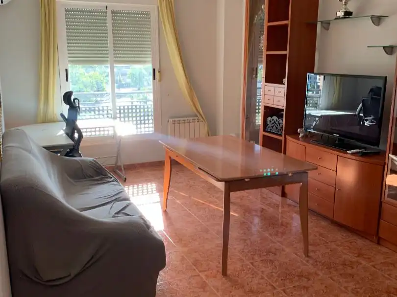 Piso de alquiler en Calle San Petersburgo, 14, Nuevo Cáceres Sala de estar de Piso de alquiler en Cáceres con Aire acondicionado, Calefacción y Terraza