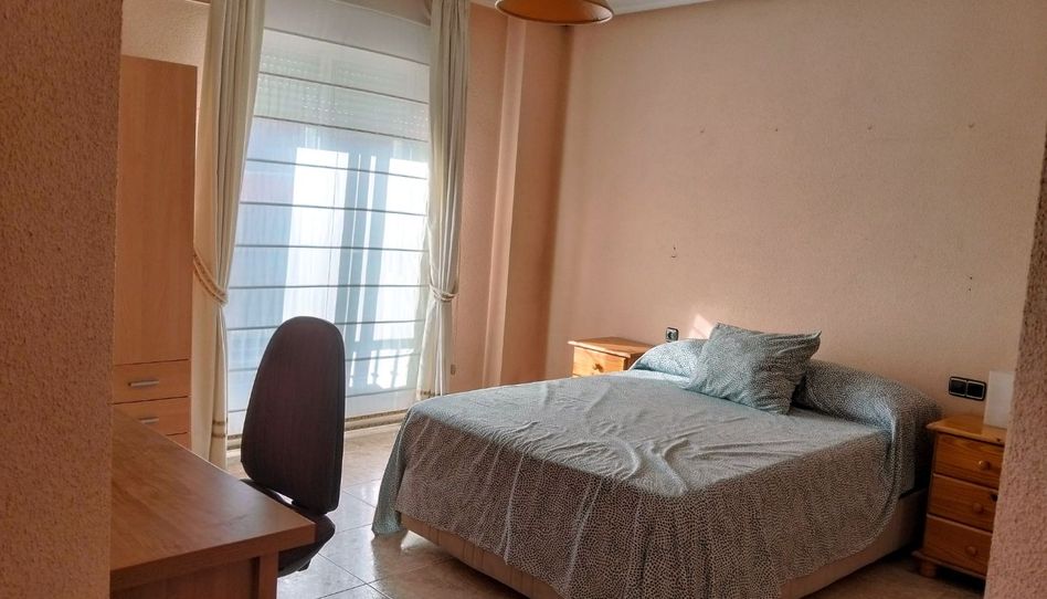 Habitación en Calle Hernando Monroy, 10, Centro Ciudad, Plasencia - imagen 1 Foto 1 de Habitación en Calle Hernando Monroy, 10, Centro Ciudad, Plasencia