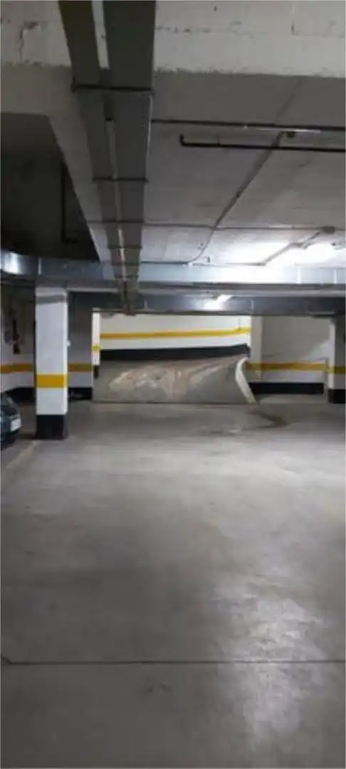 Parking of Garage for rent in Badajoz