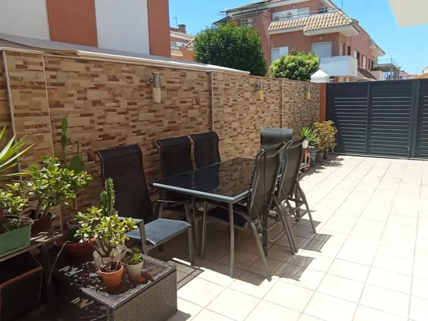 Casa o chalet en venta en Calle Ćumbres de Los Milanos, 7, Corrales Terraza de Casa o chalet en venta en Aljaraque con Aire acondicionado, Terraza y Balcón