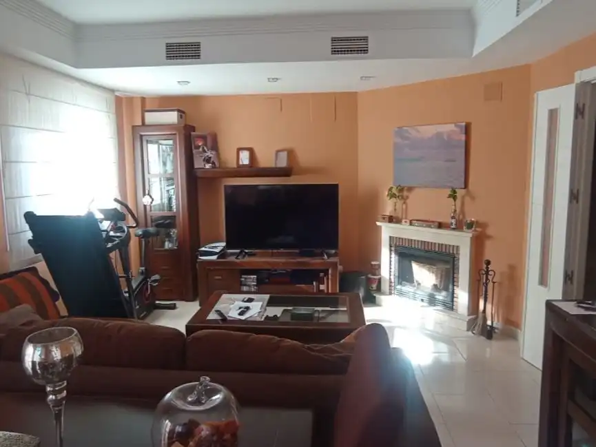 Casa o chalet en venta en Calle Ćumbres de Los Milanos, 7, Corrales Sala de estar de Casa o chalet en venta en Aljaraque con Aire acondicionado, Terraza y Balcón