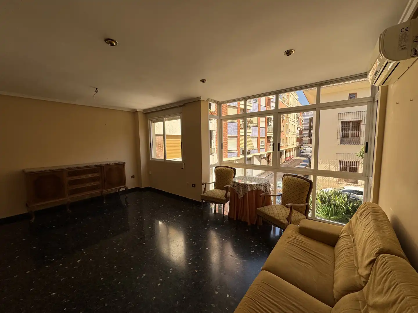 Wohnung zum Verkauf in Carrer de la Trinitat, 16, Sagunto / Sagunt Außenansicht von Wohnung zum Verkauf in Sagunto / Sagunt mit Klimaanlage, Terrasse und Balkon