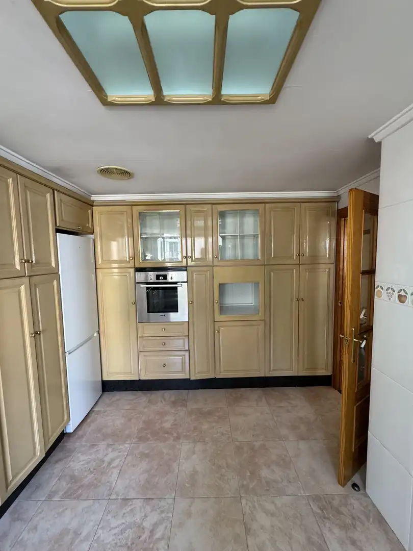 Wohnung zum Verkauf in Carrer de la Trinitat, 16, Sagunto / Sagunt Küche von Wohnung zum Verkauf in Sagunto / Sagunt mit Klimaanlage, Terrasse und Balkon