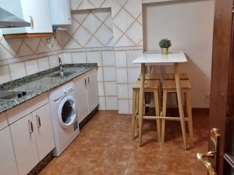 Apartamento de alquiler en Rúa Nova, 77, Centro - Recinto Amurallado Cocina de Apartamento de alquiler en Lugo con Calefacción, Amueblado y Balcón