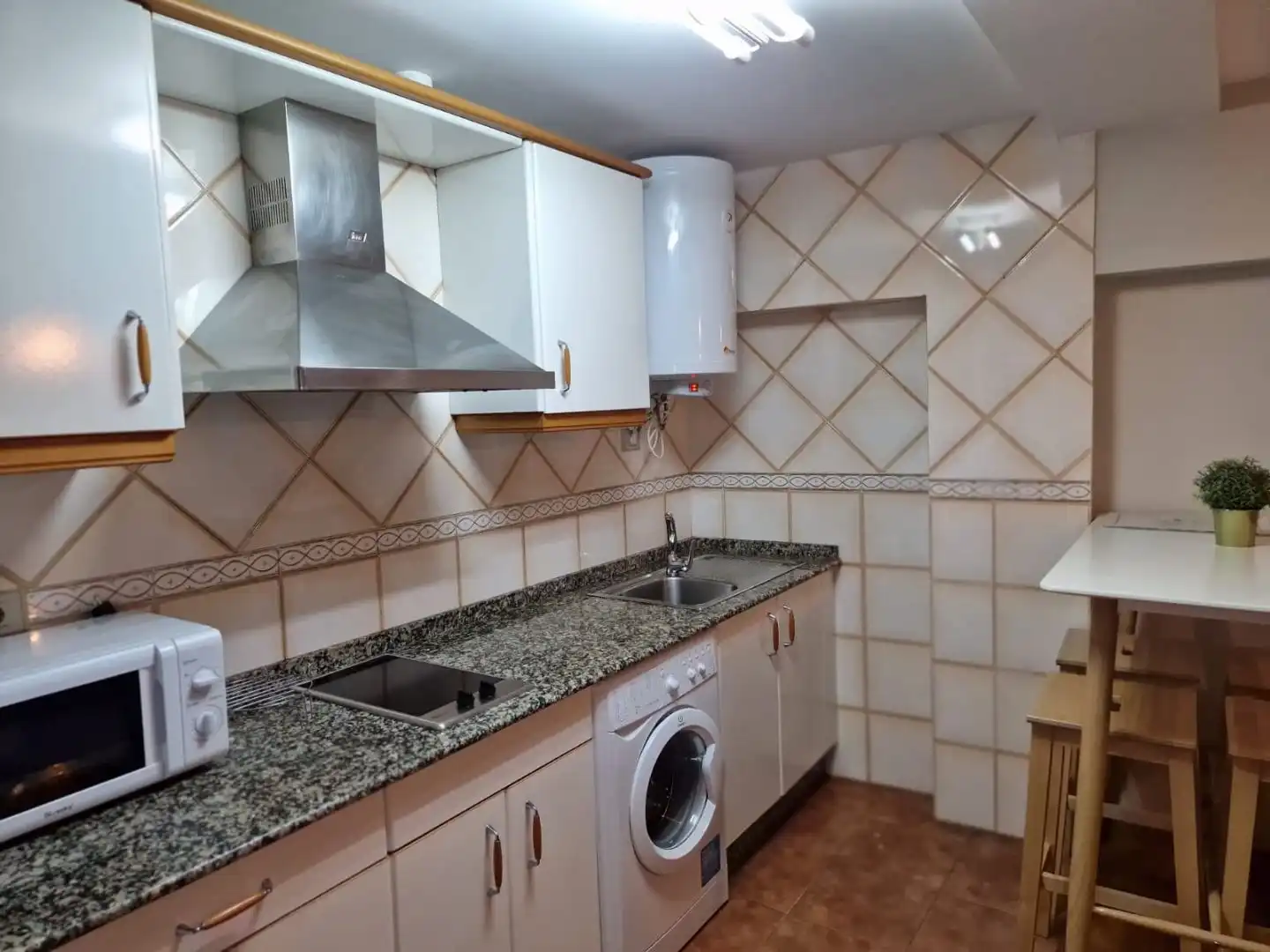 Apartamento de alquiler en Rúa Nova, 77, Centro - Recinto Amurallado Cocina de Apartamento de alquiler en Lugo con Calefacción, Amueblado y Balcón
