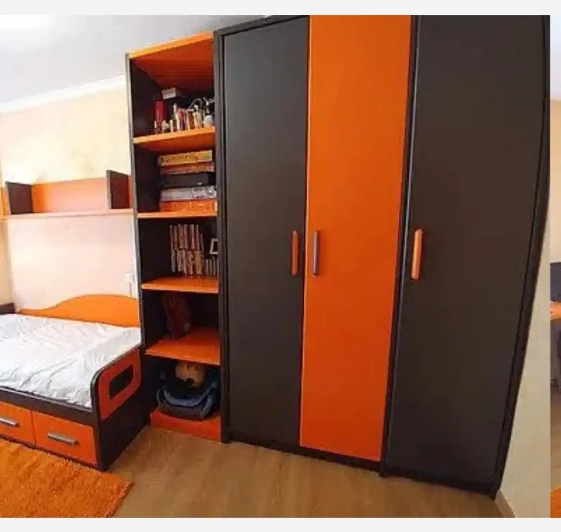 Piso en venta en Calle Juan Antonio Simón, 18, Soria Capital Habitación de Piso en venta en Soria Capital con Terraza y Balcón