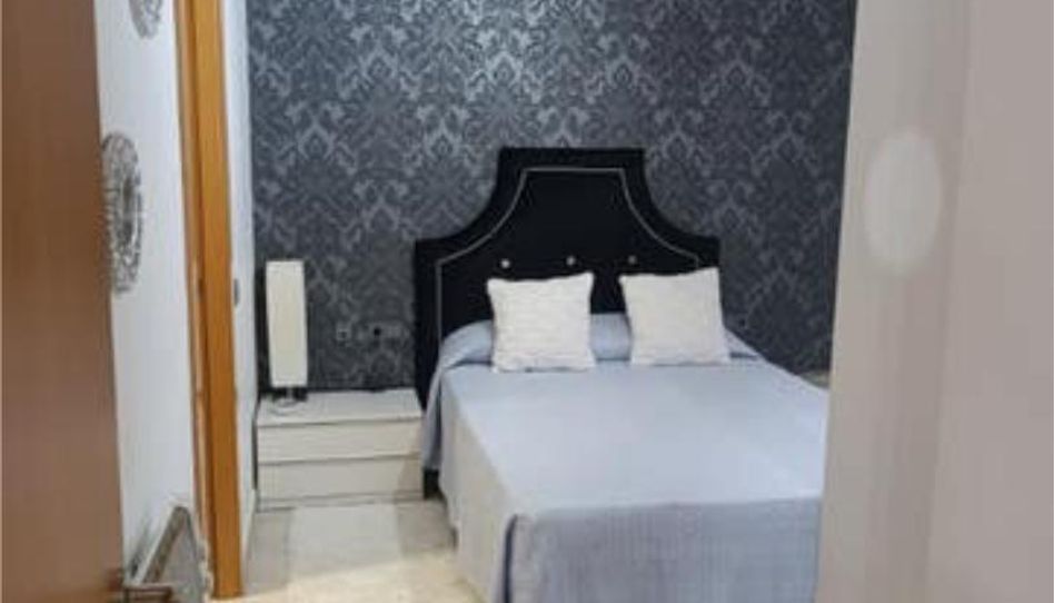 Apartamento de alquiler en Plaça Catalunya, Manresa - imagen 1 Foto 1 de Apartamento de alquiler en Plaça Catalunya, Manresa