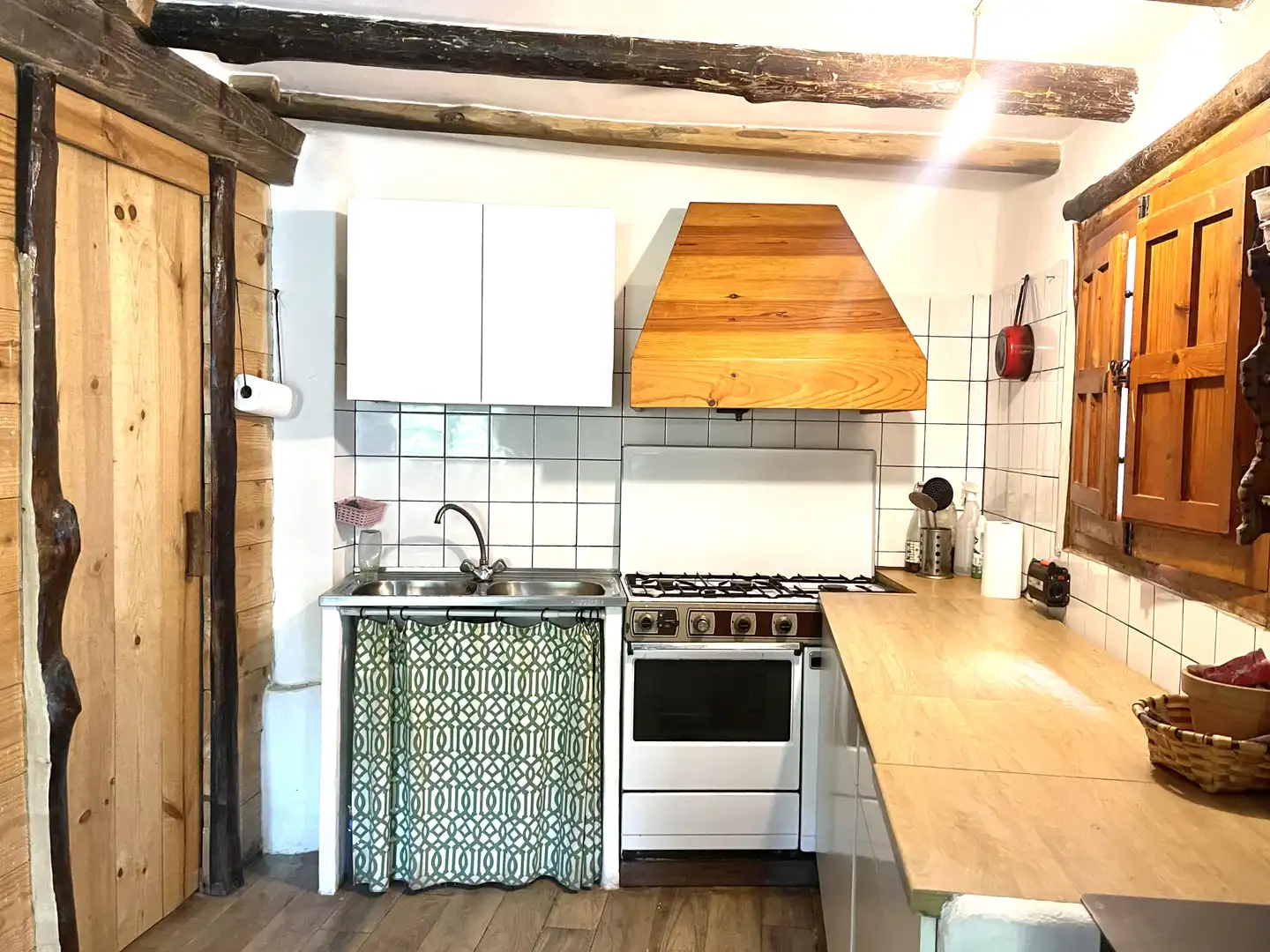 Finca rústica en venta en Plaza de la Corredera, 19, Hervás Cocina de Finca rústica en venta en Hervás con Jardín privado, Terraza y Trastero