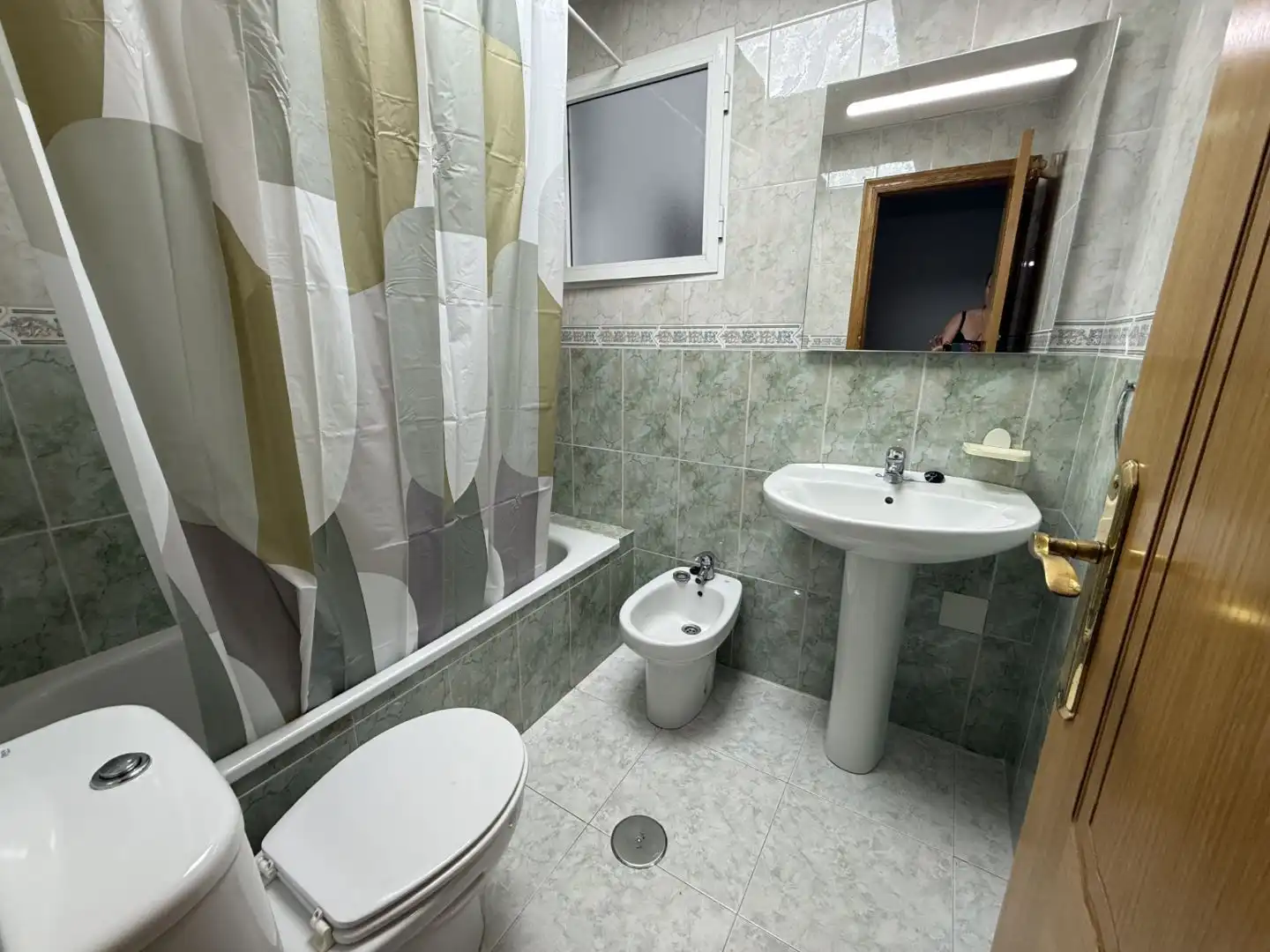 Piso en venta en Calle Bella Antonia, 4, Antonio Machado Piso en venta en Calle Bella Antonia, 4, Antonio Machado
